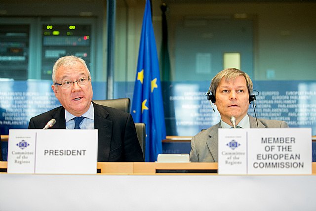 Valcárcel apoya la decisión de la UE de fomentar el empleo de calidad entre los jóvenes agricultores - 1, Foto 1