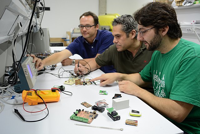 Investigadores de Teleco logran un dispositivo que avisa ante accidentes de mayores o discapacitados en el hogar - 1, Foto 1