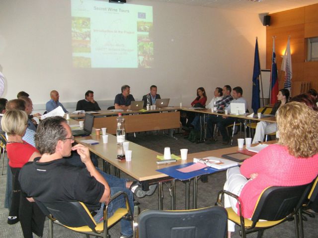 El Alcalde de Bullas ratificado como Vicepresidente de la Red Internacional Vinest - 1, Foto 1