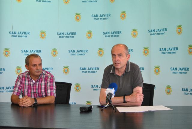 El Ayuntamiento renueva convenio con la Agrupación de Coros y Danzas - 1, Foto 1