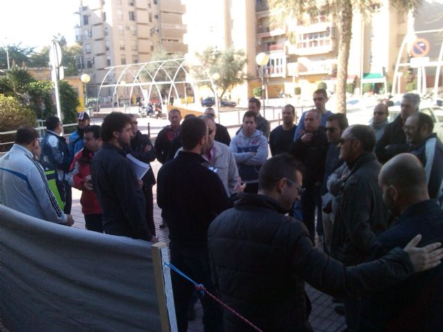 USO: LATBUS reconoce la improcedencia de los despidos de efectuados a raíz de la huelga del pasado diciembre - 2, Foto 2