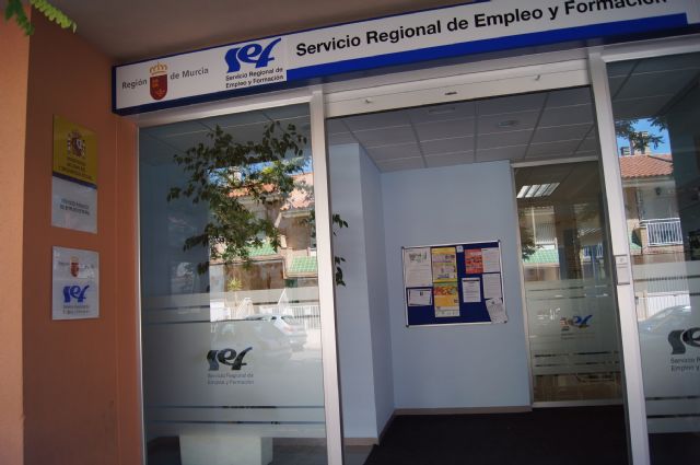 Desciende el desempleo en Totana en casi un 5% en el último mes gracias a los nuevos 117 empleos creados, Foto 1