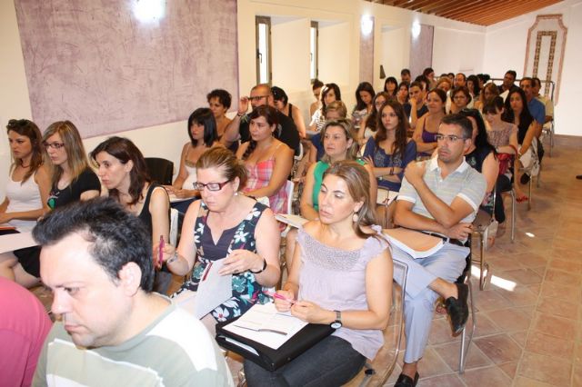 Inaugurado un curso sobre tratamiento psicosocial de las adicciones en Casa Valderas - 2, Foto 2