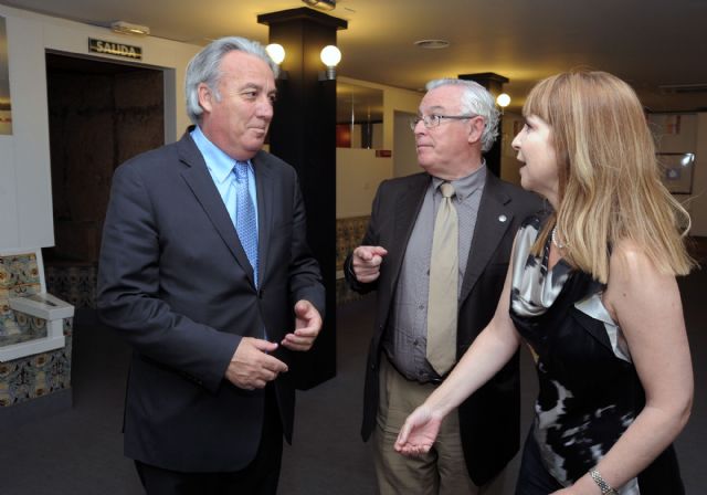 Cajamar destina 65.000 euros para becas y actividades culturales y científicas de la Universidad de Murcia - 2, Foto 2