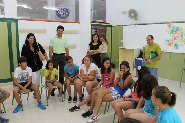 Los alumnos del Taller de Dinamizacin Social disfrutan aprendiendo durante julio y agosto, Foto 2