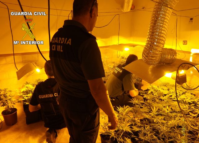 La Guardia Civil detiene a nueve personas por tráfico de drogas en la Región - 2, Foto 2