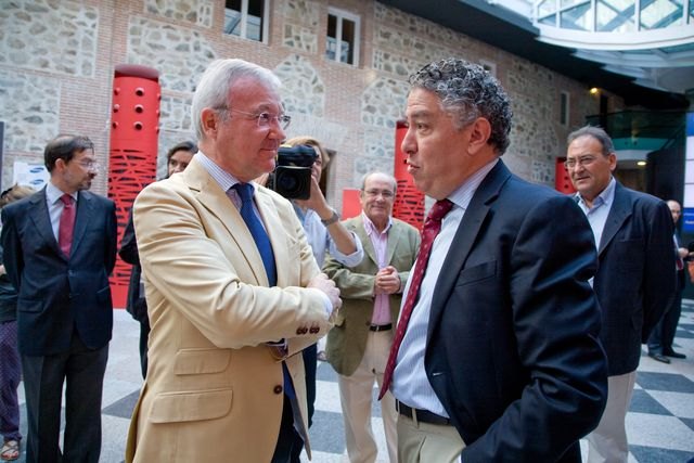 Valcárcel asegura que la solución al paro juvenil y a los problemas reales de los ciudadanos está en Europa - 1, Foto 1