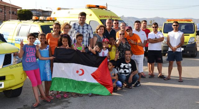 Merienda en la base de Protección Civil - 1, Foto 1