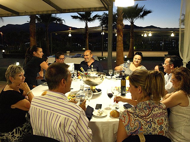 La I cena benfica a favor del Refugio del Viento tuvo lugar el pasado sbado - 21