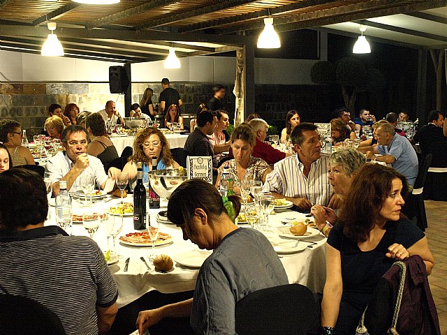 La I cena benfica a favor del Refugio del Viento tuvo lugar el pasado sbado - 25