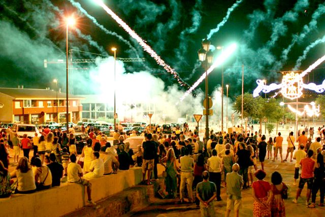 Un álbum de fotos colectivo recogerá la visión de los vecinos de las Fiestas Patronales de Lorquí en honor a Santiago Apóstol - 1, Foto 1