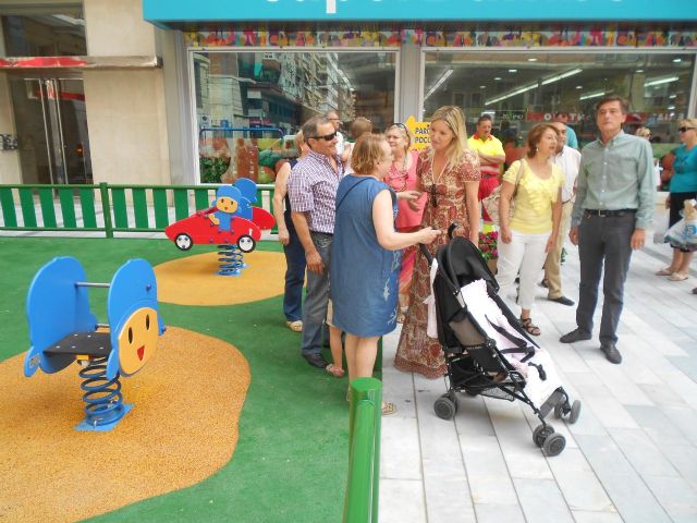 La plaza Roque López se convierte en un espacio diáfano para los peatones - 1, Foto 1