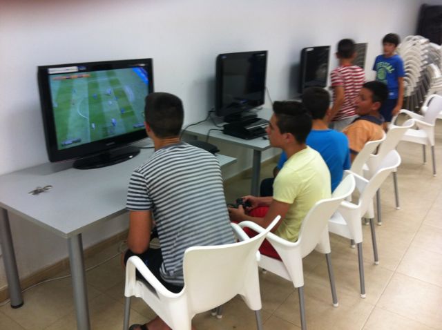 El barrio del Carmen torreño homenajea a su patrona en su festividad - 1, Foto 1