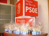 Reconocimiento en la Casa del Pueblo a las afiliados y simpatizantes del PSOE que han colaborado en los talleres de lectura e ingles