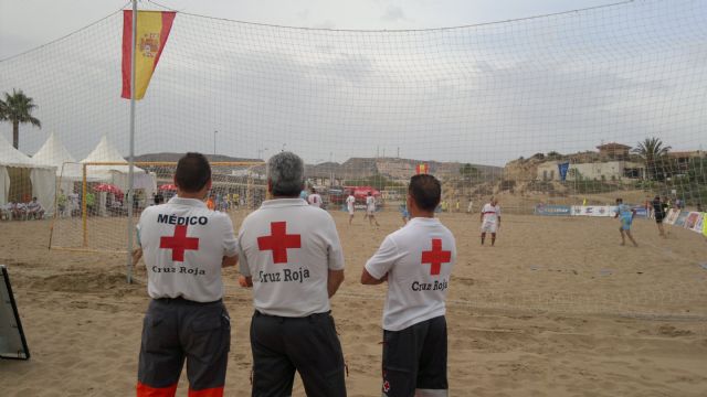 Cruz Roja Española en Águilas responsable de la cobertura sanitaria en el Campeonato de España de Futbol Playa - 1, Foto 1