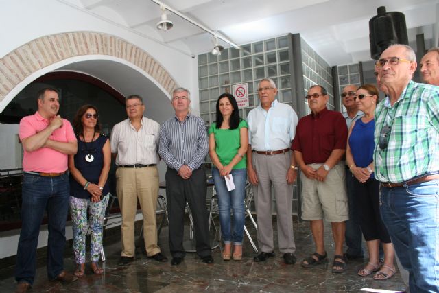 Enrique Pérez apoya y orienta a la junta directiva del Centro de Personas Mayores en su nueva andadura - 1, Foto 1