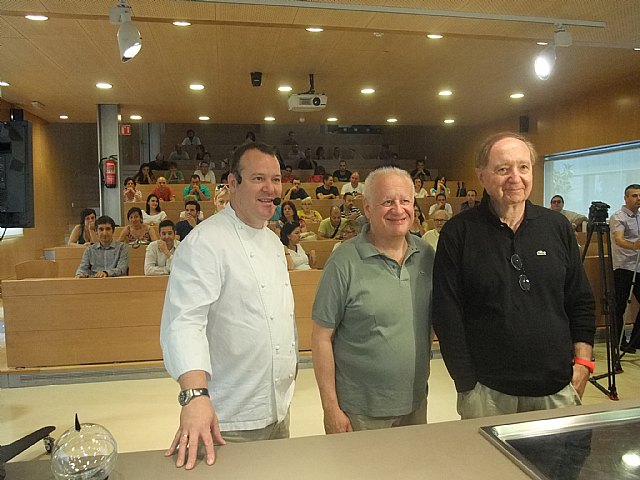 Turismo acoge una clase magistral a cargo del actor Juan Echanove y el crítico José Carlos Capel - 2, Foto 2