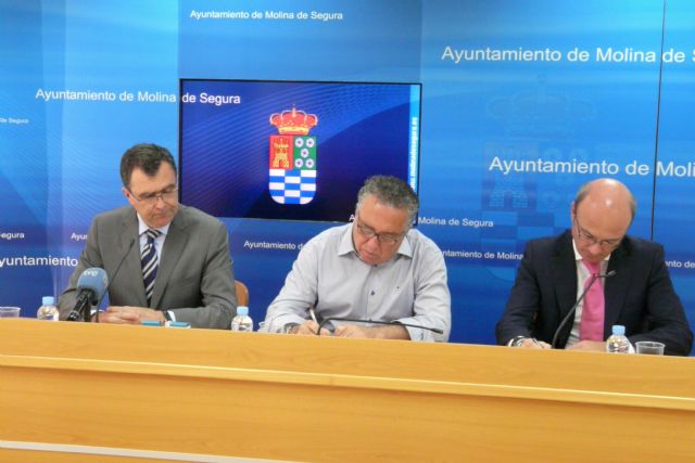 El Ayuntamiento de Molina de Segura y el Instituto de Fomento de la Región de Murcia firman la prórroga de cesión del local que ocupa la Escuela Taller - 1, Foto 1
