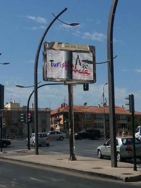 Turismo instala una pantalla led en la Glorieta con toda la oferta del municipio de Murcia - 1, Foto 1