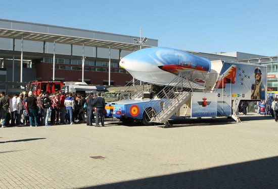 El público podrá experimentar las acrobacias aéreas de la Patrulla Águila en el Emulador de Vuelo que estará en Santiago de la Ribera los días 24 y 25 de julio - 1, Foto 1