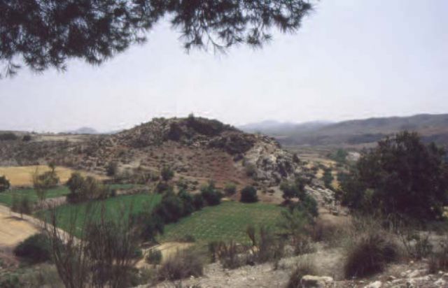 La Concejalía de Cultura afirma que la declaración como Bien Catalogado del yacimiento arqueológico del Cerro de los Puches destaca la importancia de Lorca como referente peninsular en el estudio de la prehistoria - 1, Foto 1