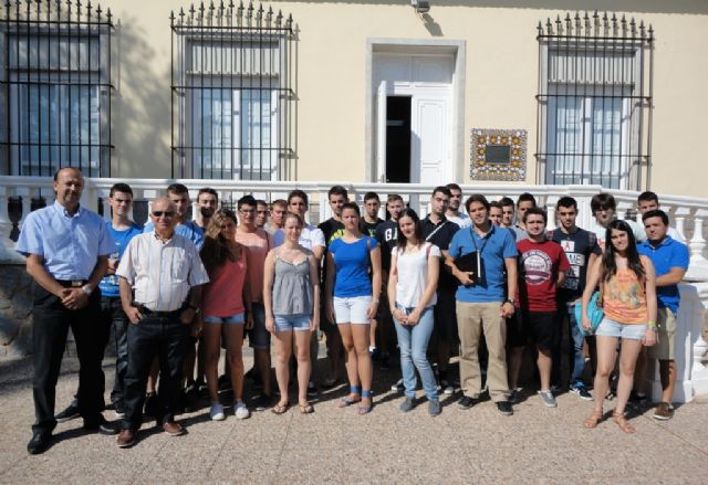 Alumnos de los cursos de verano de la UPCT visitan SABIC - 2, Foto 2