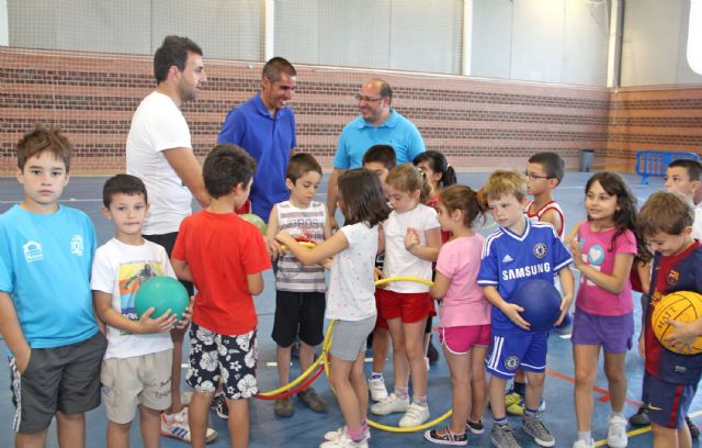Actividades deportivas, educativas y de ocio en la primera Escuela Deportiva de Verano de Puerto Lumbreras - 1, Foto 1