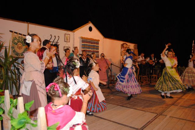 La XXVIII Semana Cultural de la peña L'Almazara torreña, a todo ritmo - 4, Foto 4
