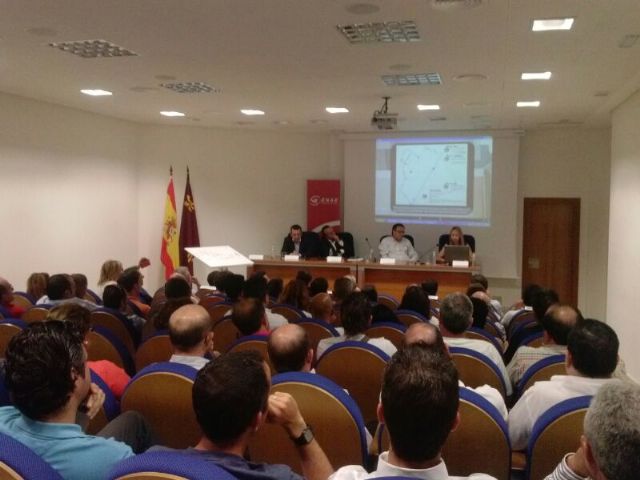 Ayuntamiento, Cámara de Comercio y Ceclor proyectan la puesta en marcha del Mercado del Sol en el antiguo edificio de Bertrand con 1.700 m2 - 2, Foto 2