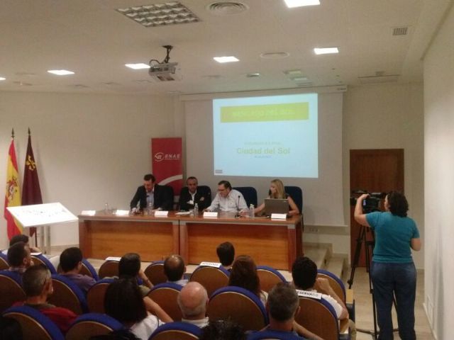 Ayuntamiento, Cámara de Comercio y Ceclor proyectan la puesta en marcha del Mercado del Sol en el antiguo edificio de Bertrand con 1.700 m2 - 3, Foto 3