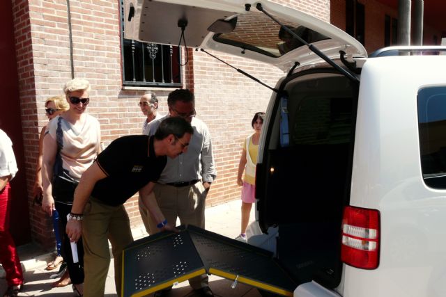 Molina de Segura pone en marcha el primer servicio de Euro Taxi del municipio - 3, Foto 3