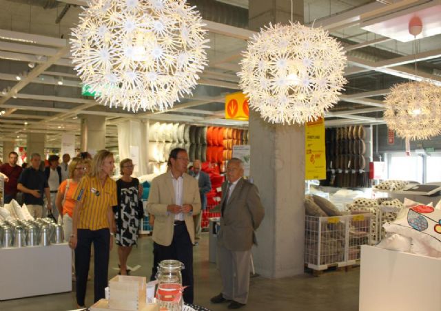 El Alcalde destaca la capacidad de Ikea para atraer visitantes a Murcia - 3, Foto 3
