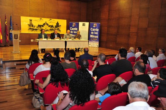 Clausurado con éxito de participación y las mejores ponencias el IV congreso internacional universitario de investigación sobre flamenco - 3, Foto 3