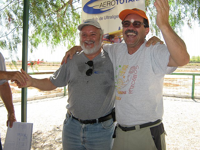 Totana acogi la 1ª jornada de la liga regional de aviones ultraligeros 2013 - 2