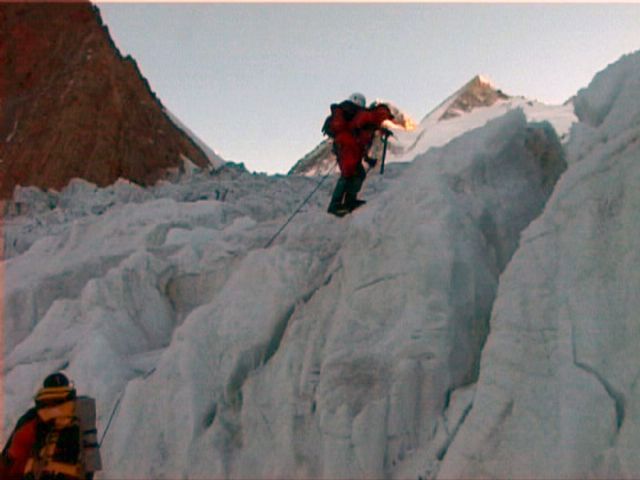 El mal tiempo no impide que Carlos Garranzo continúe con su expedición en Pakistán - 2, Foto 2