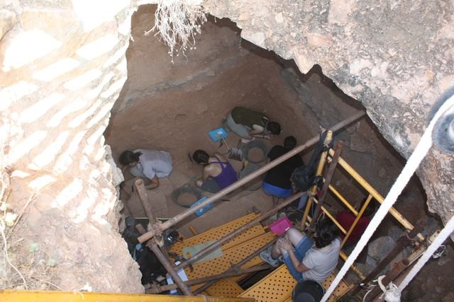Arranca la 22ª edición de la Escuela de Campo “Sima de las Palomas” de la Prehistoria y Paleoantropología del Cuaternario de la Región de Murcia - 1, Foto 1