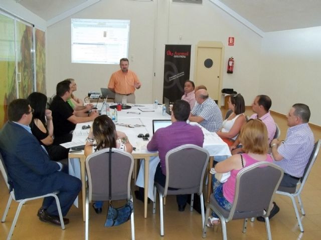 ASEMOL estimula la motivación de equipos humanos y la gestión laboral - 2, Foto 2