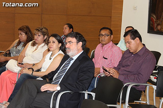 El Pleno acuerda expresar su total rechazo al proyecto de reforma de la Ley de Demarcacin y Planta judicial - 16