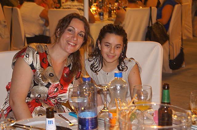 Un centenar de personas asisten a la cena de verano de la Hdad. de Jess en el Calvario y Santa Cena - 18