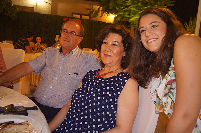 Un centenar de personas asisten a la cena de verano de la Hdad. de Jess en el Calvario y Santa Cena - 22