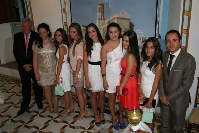 El alcalde recibe a las siete chicas que aspiran a ser la Reina de las Fiestas Patronales de Cehegín 2013 - 3, Foto 3