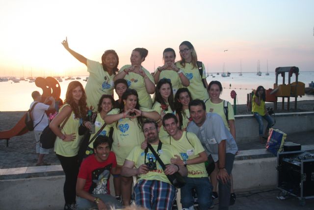 Unos 300 jóvenes de la Diócesis de Cartagena se unieron al Papa Francisco en oración desde Santiago de la Ribera - 5, Foto 5