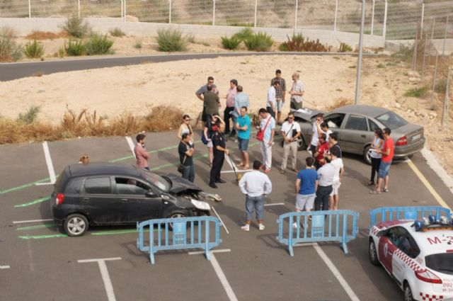 La UPCT y la ESPAC, junto para enseñar a reconstruir un accidente de tráfico - 3, Foto 3