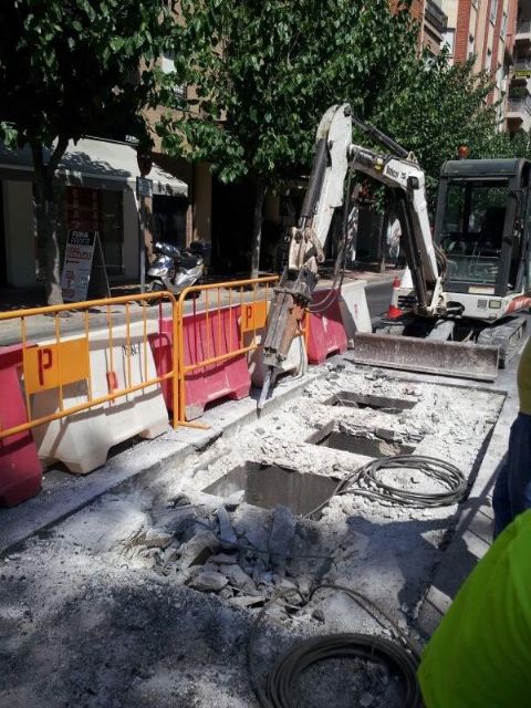 Reparación de arquetas en varias calles de la ciudad - 2, Foto 2