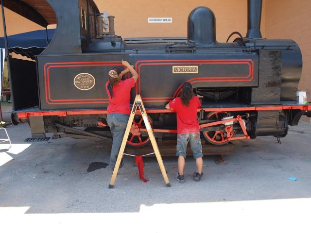 La ciudad recupera una de las primeras locomotoras de vía estrecha que circularon en España en 1867 - 1, Foto 1