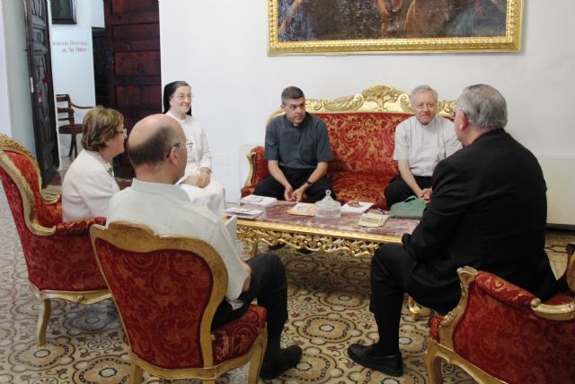 Mons. Lorca Planes se reúne con los religiosos responsables de los Hijos y las Siervas del Amor Misericordioso - 2, Foto 2