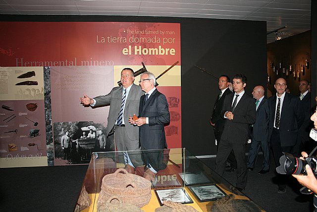 Valcárcel destaca la importancia del Museo Minero para conocer las claves que definen la historia y la identidad de La Unión - 2, Foto 2