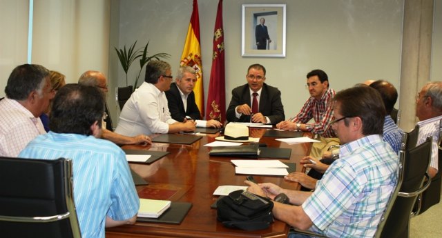 Política Social inicia reuniones con las entidades de lucha contra la pobreza para distribuir 1,5 millones de euros - 1, Foto 1