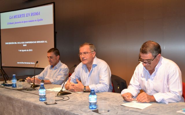 El arqueólogo municipal de Águilas abre el XVIII Ciclo de Conferencias Mirando al Mar - 3, Foto 3