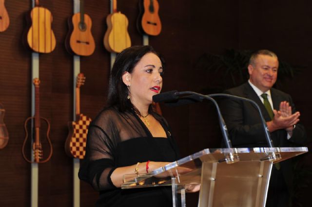 Emoción y lágrimas de Eva Yerbabuena al recibir el Castillete de Oro del Festival del Cante de las Minas - 2, Foto 2